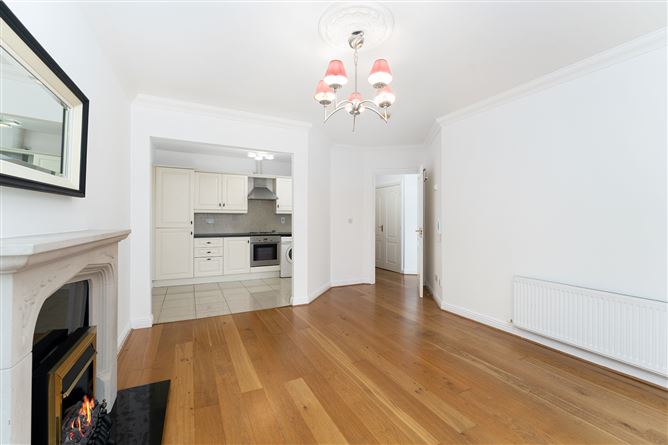 24 Torquay, Castle Court, Kilgobbin Wood, Sandyford,   Dublin 18