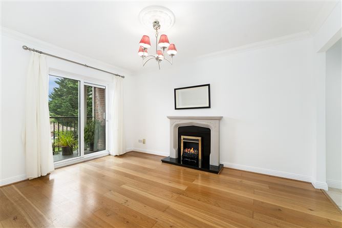 24 Torquay, Castle Court, Kilgobbin Wood, Sandyford,   Dublin 18
