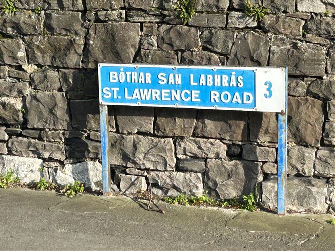 2 Carlton Court, St Lawrence Road, Clontarf, Dublin 3