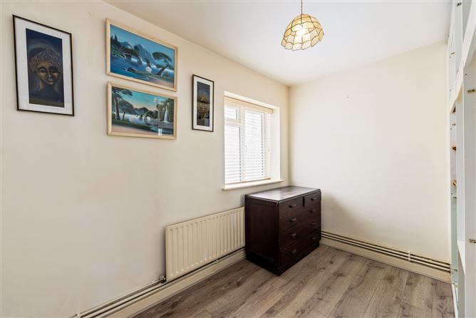 1 Warren Court, Warrenhouse Road, Baldoyle, Dublin 13