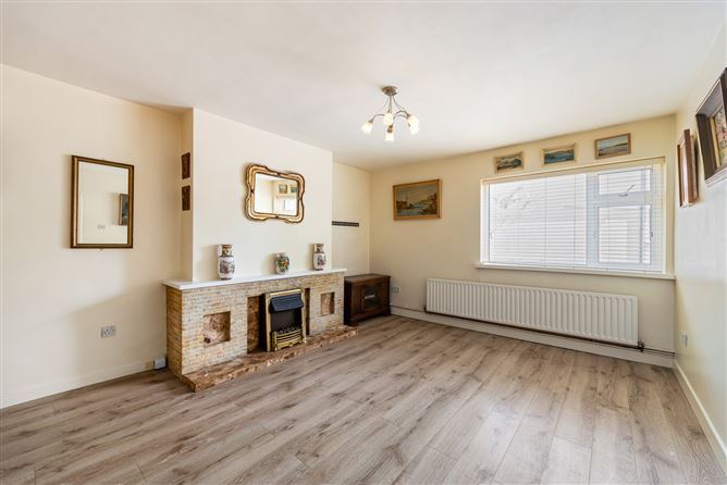 1 Warren Court, Warrenhouse Road, Baldoyle, Dublin 13