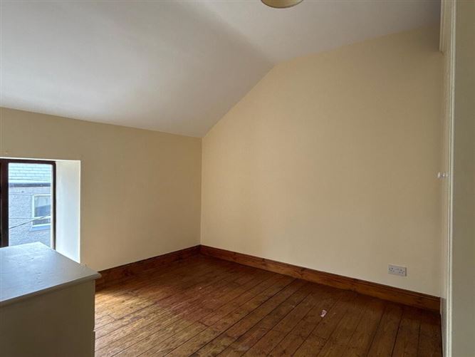 27 O'Neill Street, Clonmel, Tipperary