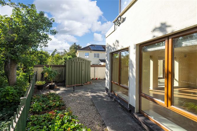 110 Meadowbank, Rathgar, Dublin 6