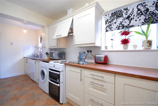 Photo 6 of 13 — 34 RIVERSIDE GROVE, Clonshaugh,   Dublin 17