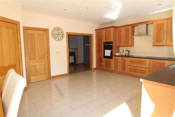 14 Fairways, Dromod, Leitrim