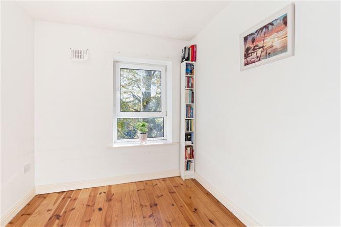 59 Shanagarry, Milltown,   Dublin 6