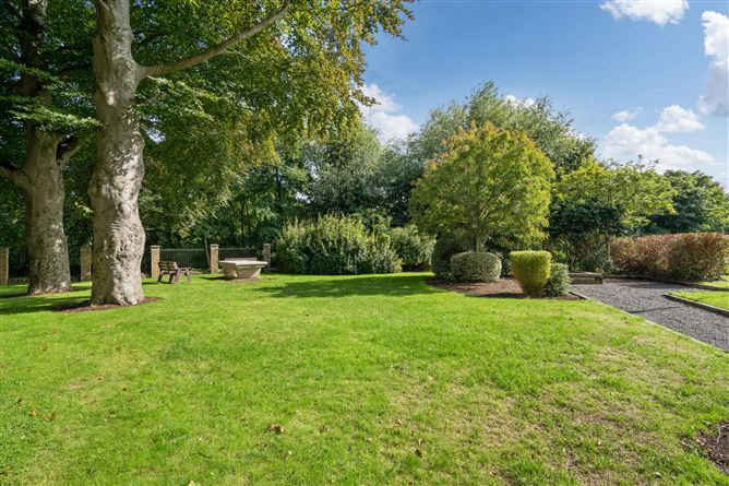 59 Shanagarry, Milltown,   Dublin 6