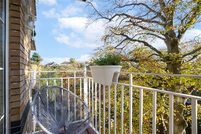 59 Shanagarry, Milltown,   Dublin 6