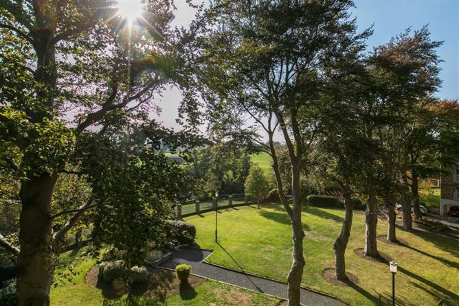 59 Shanagarry, Milltown,   Dublin 6