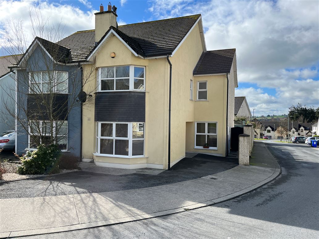 71 Cnoc Cluain, Ballina, Tipperary Harry Brann Auctioneers & Valuers 4681949 MyHome.ie