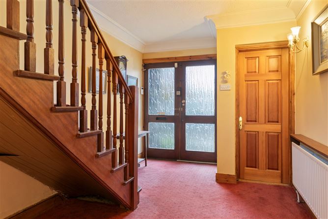 https://photos-a.propertyimages.ie/media/9/4/9/4781949/95e60c7c-905b-4552-bafd-38e9b9401435_l.jpg