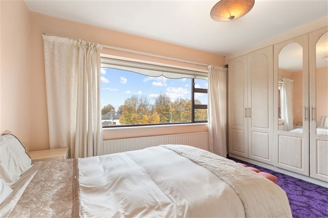 https://photos-a.propertyimages.ie/media/9/4/9/4781949/95e60c7c-905b-4552-bafd-38e9b9401435_l.jpg