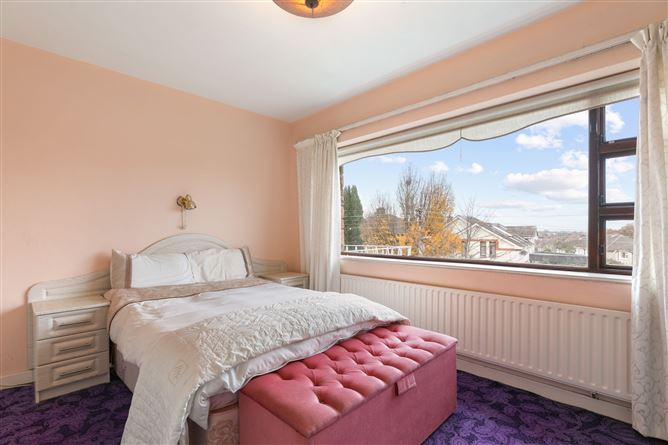 https://photos-a.propertyimages.ie/media/9/4/9/4781949/95e60c7c-905b-4552-bafd-38e9b9401435_l.jpg