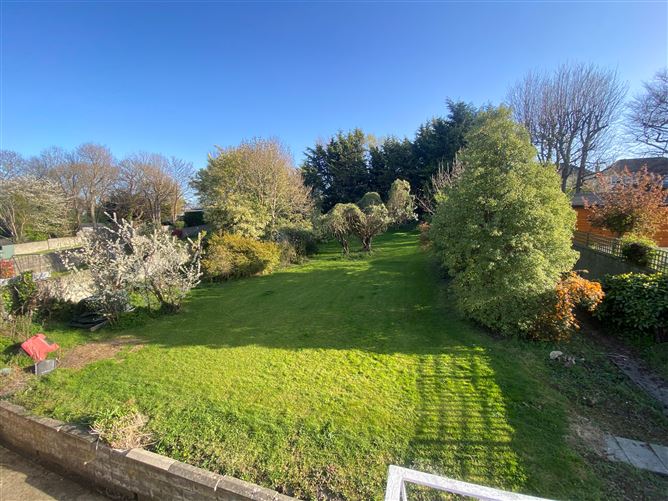https://photos-a.propertyimages.ie/media/9/4/9/4781949/95e60c7c-905b-4552-bafd-38e9b9401435_l.jpg