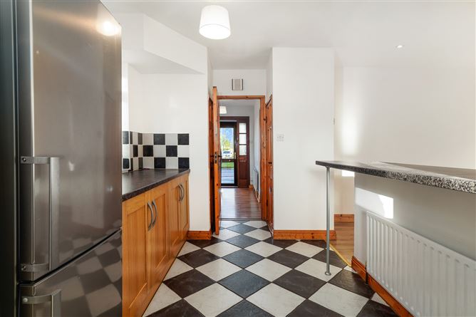 214 BALLYMUN ROAD, Santry, Dublin 9