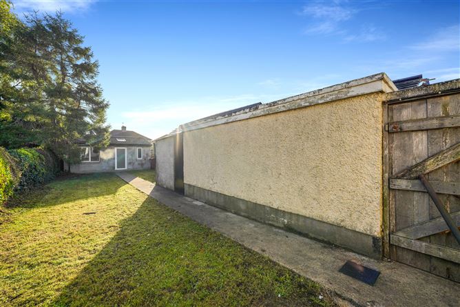 214 BALLYMUN ROAD, Santry, Dublin 9