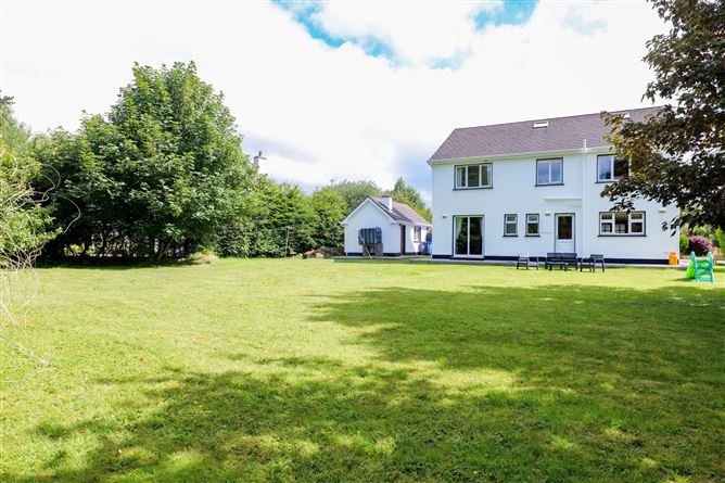 Burren View, Derrydonnell North, Oranmore, Co. Galway