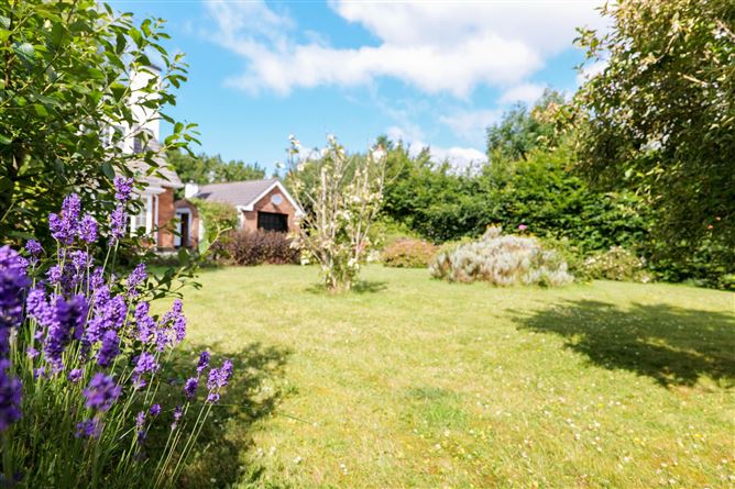 Burren View, Derrydonnell North, Oranmore, Co. Galway