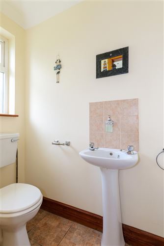 Burren View, Derrydonnell North, Oranmore, Co. Galway