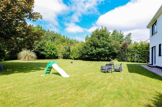 Burren View, Derrydonnell North, Oranmore, Co. Galway