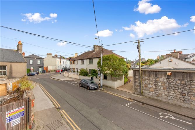 Stephens Court, 86 Patrick Street, Dun Laoghaire, Co. Dublin