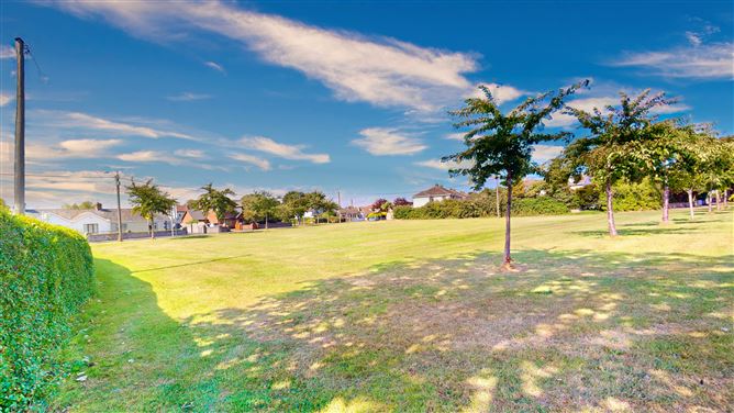 35 The Dunes, Strand Road, Portmarnock, County Dublin