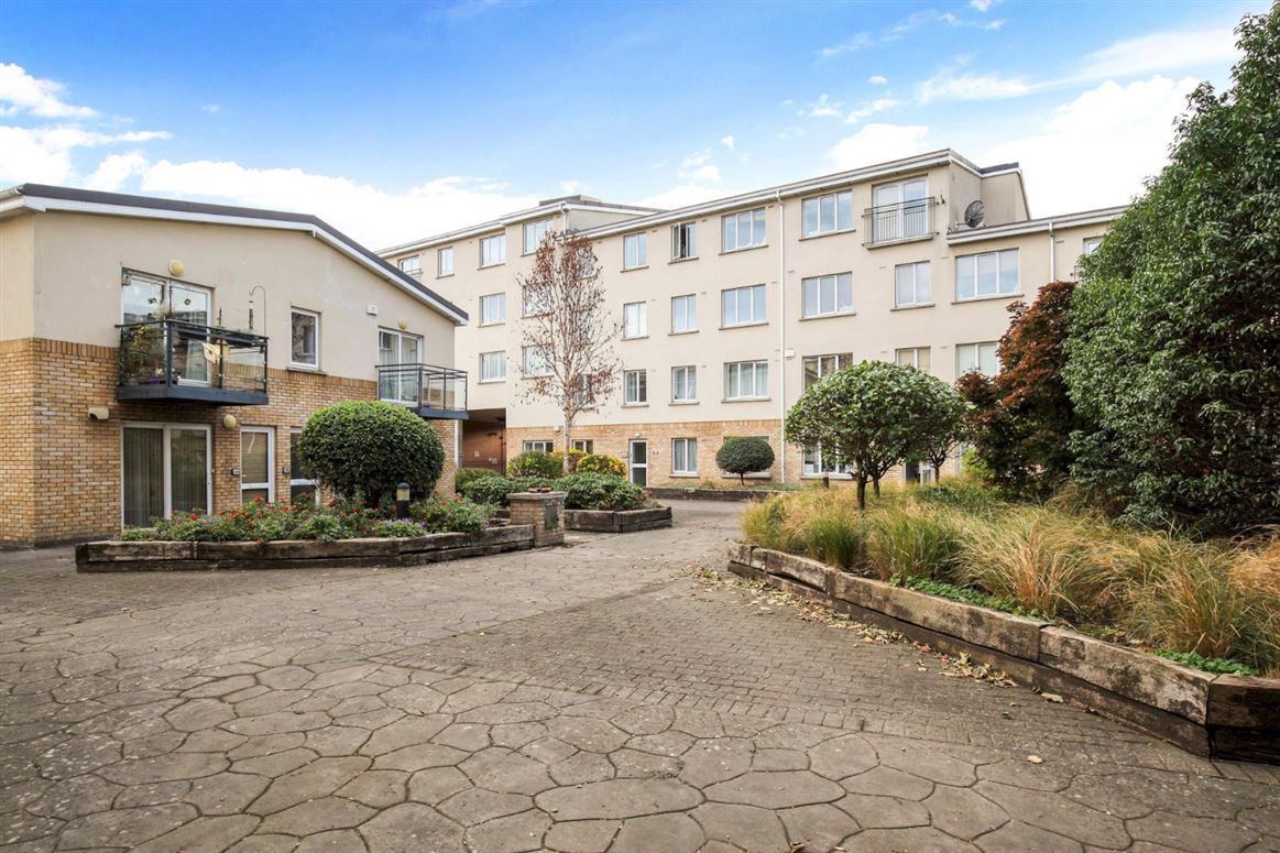 Apartment, 21 Block A, The Malthouse, Marrowbone Lane