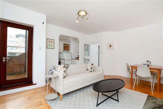 16 Donnybrook Green, Greenfield Park, Donnybrook,   Dublin 4