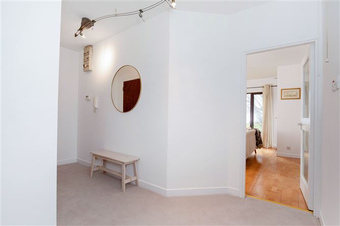 16 Donnybrook Green, Greenfield Park, Donnybrook,   Dublin 4