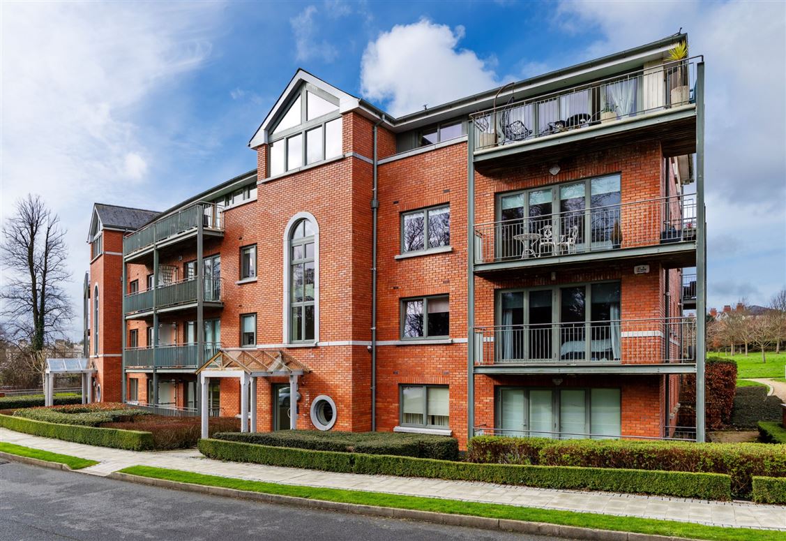 17 Alder Lodge, Farmleigh Woods, Castleknock, Dublin 15