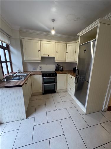 3 The Courtyard, Main Street, Slane, Meath