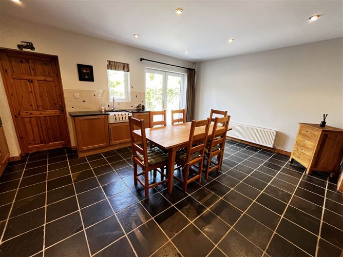 Photo 8 of 19 — 199 Cartur Mor, Clybaun Road, Knocknacarra, Galway, County Galway