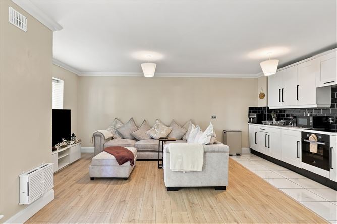 14 The View, Santry, Dublin 9