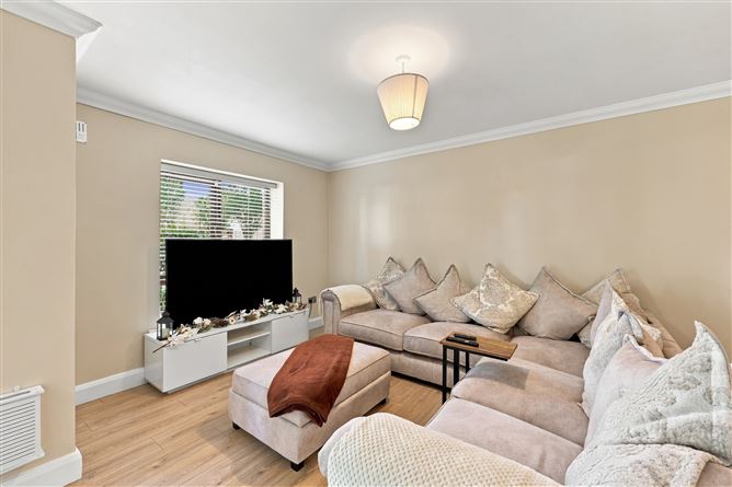 14 The View, Santry, Dublin 9