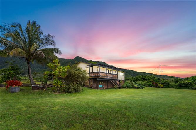 Koolau Calm,Hauula, Hawaii, USA