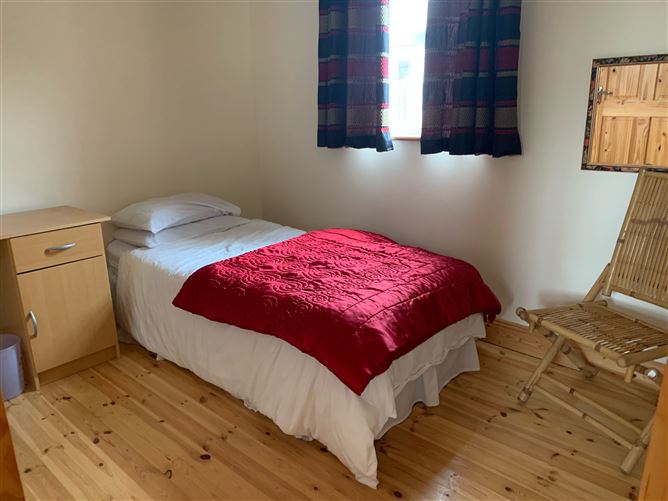 24 Cois Cuan, Arthurstown, Wexford