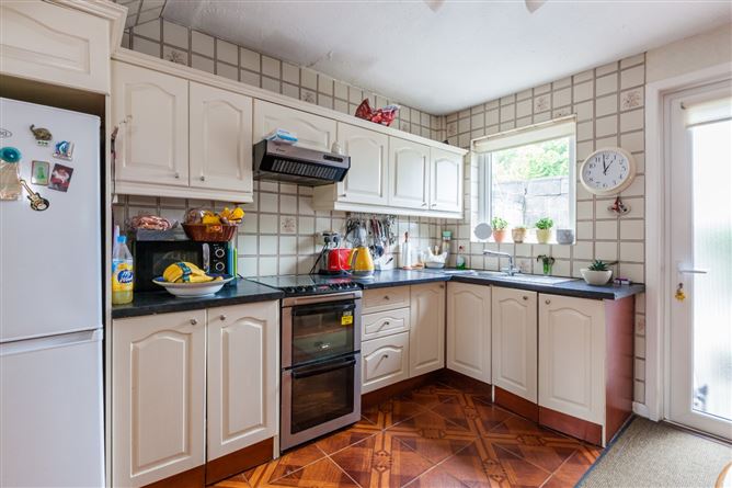 29 Albert College Park, Glasnevin, Dublin 9