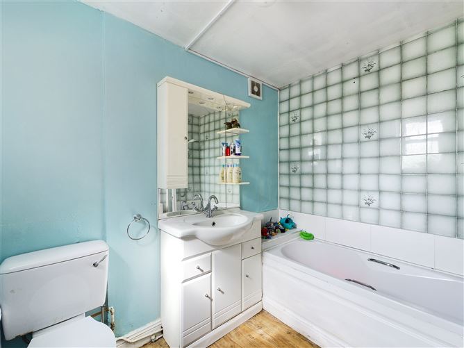 7 Chapel St., Borrisoleigh, Thurles, Co. Tipperary