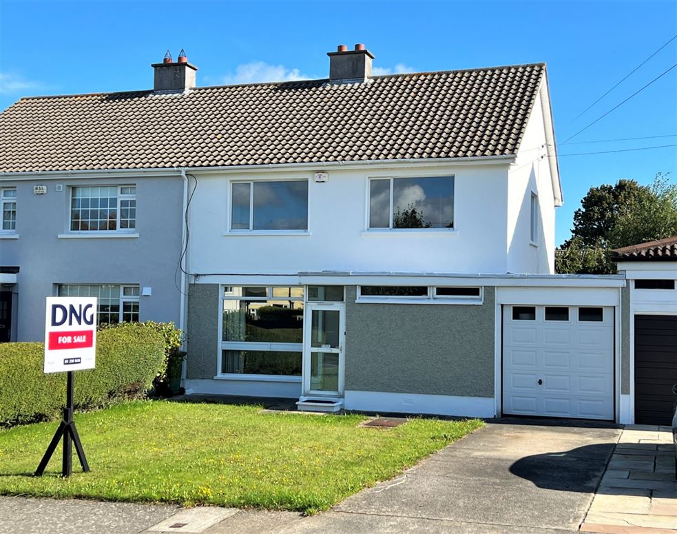 4 Monaloe Drive, Deansgrange, Blackrock, Co. Dublin DNG Dun Laoghaire