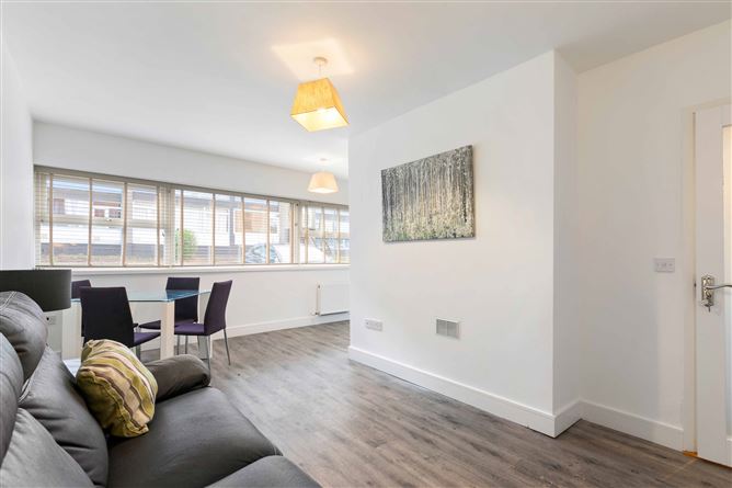 62 Derrynane House, Eglinton Court, Eglinton Road, Donnybrook, Dublin 4