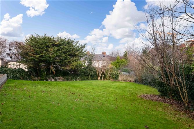62 Derrynane House, Eglinton Court, Eglinton Road, Donnybrook, Dublin 4