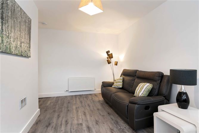 62 Derrynane House, Eglinton Court, Eglinton Road, Donnybrook, Dublin 4