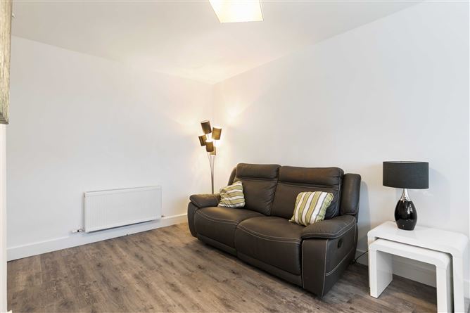 62 Derrynane House, Eglinton Court, Eglinton Road, Donnybrook, Dublin 4