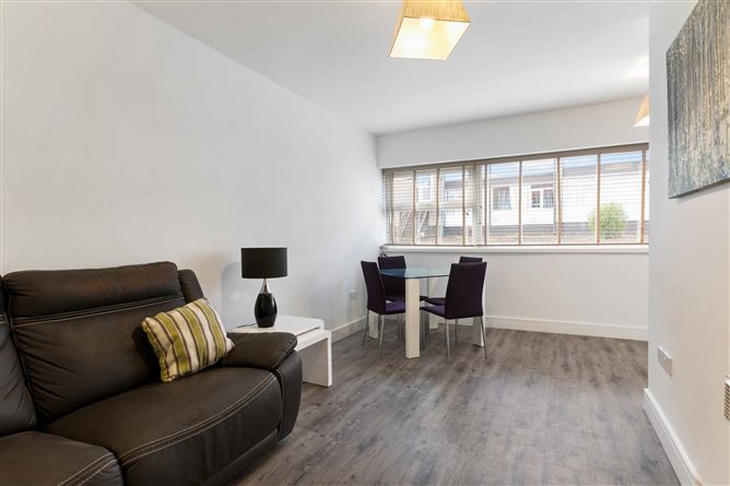 62 Derrynane House, Eglinton Court, Eglinton Road, Donnybrook, Dublin 4
