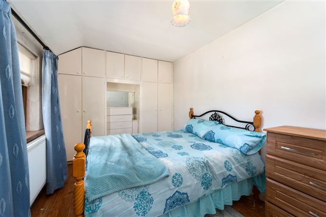 13 Barry Park, Finglas, Dublin 11