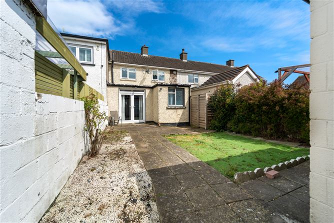 13 Barry Park, Finglas, Dublin 11