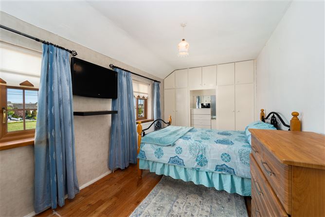 13 Barry Park, Finglas, Dublin 11