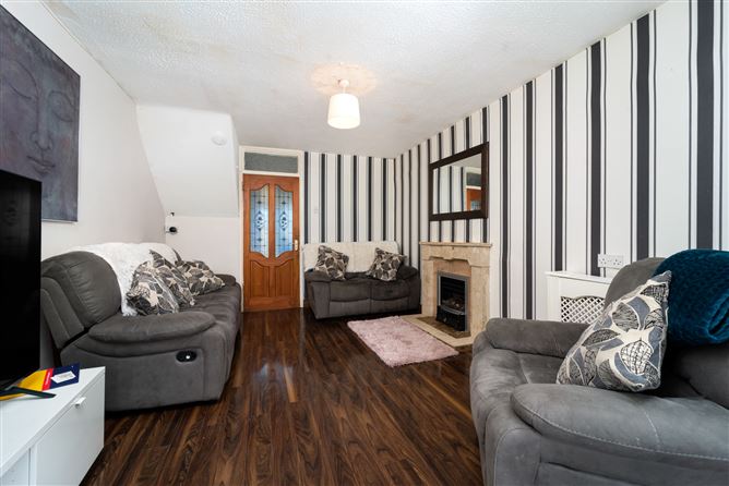 13 Barry Park, Finglas, Dublin 11