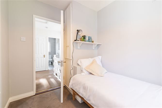 191 Roebuck Castle, Clonskeagh, Dublin 14