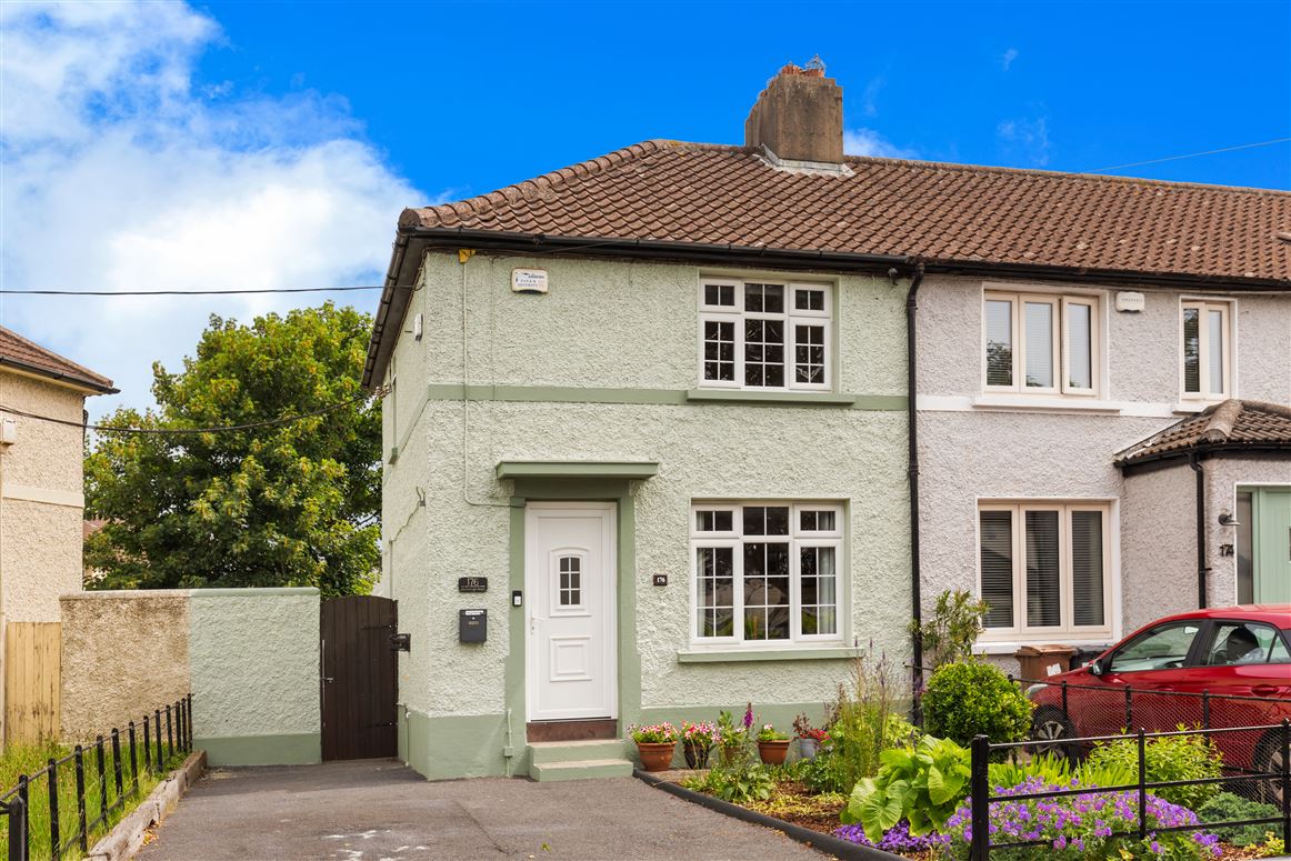 176 Comeragh Road, Drimnagh, Dublin 12